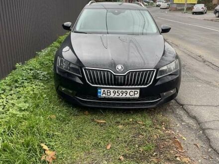 Черный Шкода Суперб, объемом двигателя 1.97 л и пробегом 295 тыс. км за 19000 $, фото 1 на Automoto.ua