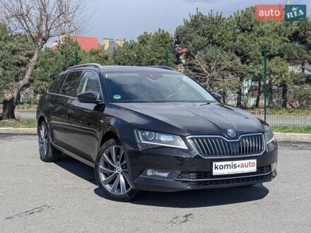 Шкода Суперб 2018 у Хмельницькому на Automoto.ua Чорний Шкода Суперб, об'ємом двигуна 2 л та пробігом 326 тис. км за 17999 $, фото 1 на Automoto.ua