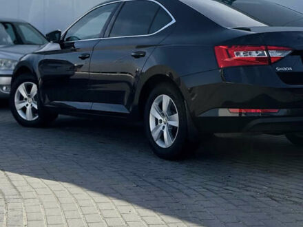 Чорний Шкода Суперб, об'ємом двигуна 1.8 л та пробігом 159 тис. км за 17450 $, фото 1 на Automoto.ua