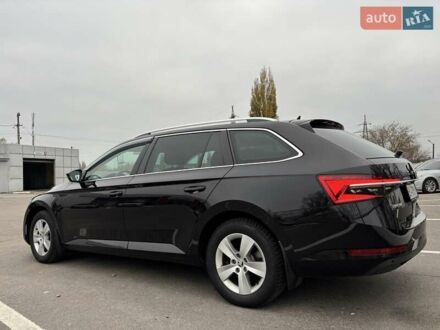 Чорний Шкода Суперб, об'ємом двигуна 2 л та пробігом 220 тис. км за 25000 $, фото 1 на Automoto.ua