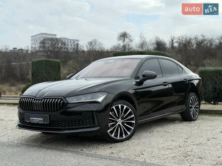Черный Шкода Суперб, объемом двигателя 1.98 л и пробегом 31 тыс. км за 48300 $, фото 1 на Automoto.ua