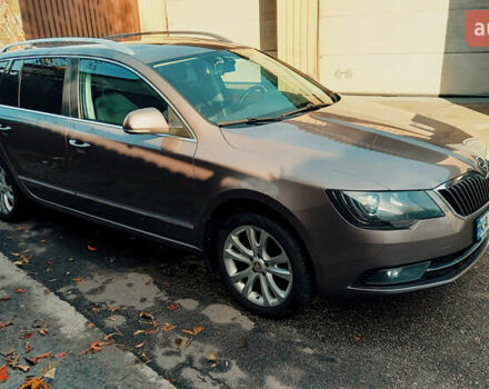 Шкода Суперб 2014 у Києві на Automoto.ua Фіолетовий Шкода Суперб, об'ємом двигуна 1.8 л та пробігом 240 тис. км за 11900 $, фото 6 на Automoto.ua
