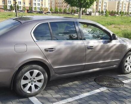 Фіолетовий Шкода Суперб, об'ємом двигуна 1.8 л та пробігом 65 тис. км за 10300 $, фото 1 на Automoto.ua