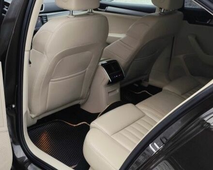 Коричневый Шкода Суперб, объемом двигателя 1.6 л и пробегом 260 тыс. км за 16000 $, фото 1 на Automoto.ua