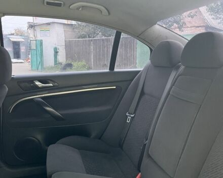 Шкода Суперб 2005 у Вишневом на Automoto.ua Коричневий Шкода Суперб, об'ємом двигуна 1.9 л та пробігом 250 тис. км за 3800 $, фото 7 на Automoto.ua