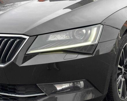 Коричневий Шкода Суперб, об'ємом двигуна 2 л та пробігом 200 тис. км за 19700 $, фото 7 на Automoto.ua