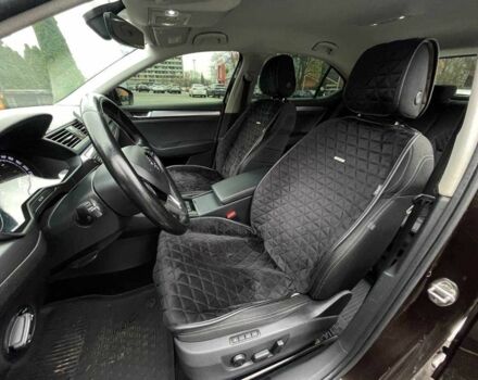 Коричневий Шкода Суперб, об'ємом двигуна 2 л та пробігом 200 тис. км за 19700 $, фото 12 на Automoto.ua