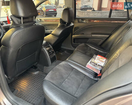 Коричневый Шкода Суперб, объемом двигателя 1.97 л и пробегом 360 тыс. км за 10000 $, фото 5 на Automoto.ua