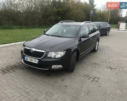 Коричневий Шкода Суперб, об'ємом двигуна 2 л та пробігом 238 тис. км за 11000 $, фото 5 на Automoto.ua