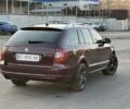 Коричневий Шкода Суперб, об'ємом двигуна 2 л та пробігом 230 тис. км за 6800 $, фото 4 на Automoto.ua
