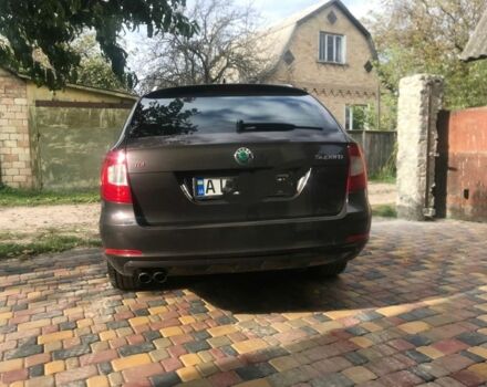 Коричневий Шкода Суперб, об'ємом двигуна 2 л та пробігом 238 тис. км за 11000 $, фото 2 на Automoto.ua