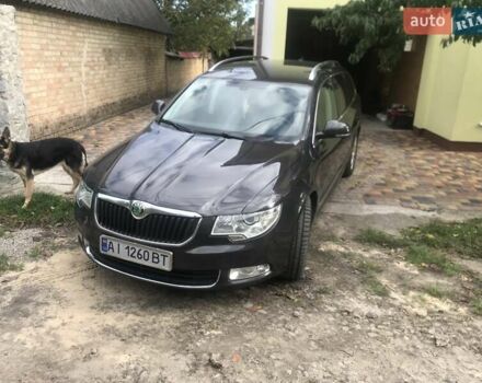 Коричневий Шкода Суперб, об'ємом двигуна 2 л та пробігом 238 тис. км за 11000 $, фото 2 на Automoto.ua