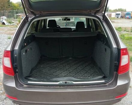 Коричневый Шкода Суперб, объемом двигателя 1.8 л и пробегом 288 тыс. км за 7950 $, фото 3 на Automoto.ua