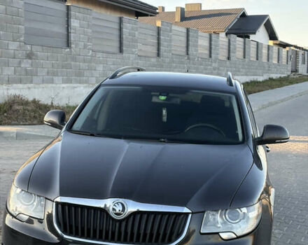 Коричневий Шкода Суперб, об'ємом двигуна 1.97 л та пробігом 290 тис. км за 9499 $, фото 1 на Automoto.ua