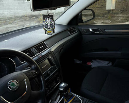 Коричневий Шкода Суперб, об'ємом двигуна 1.97 л та пробігом 290 тис. км за 9499 $, фото 12 на Automoto.ua