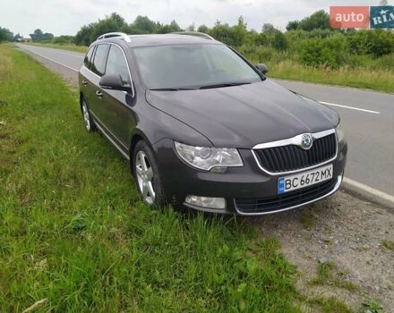 Коричневый Шкода Суперб, объемом двигателя 1.97 л и пробегом 319 тыс. км за 11500 $, фото 2 на Automoto.ua