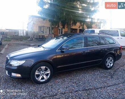 Коричневый Шкода Суперб, объемом двигателя 2 л и пробегом 329 тыс. км за 9700 $, фото 3 на Automoto.ua