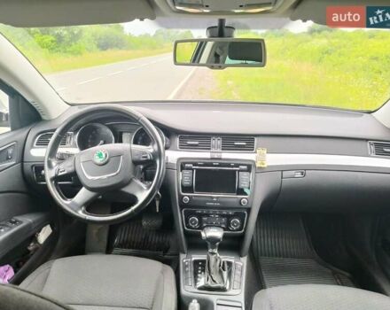 Коричневый Шкода Суперб, объемом двигателя 1.97 л и пробегом 319 тыс. км за 11500 $, фото 7 на Automoto.ua