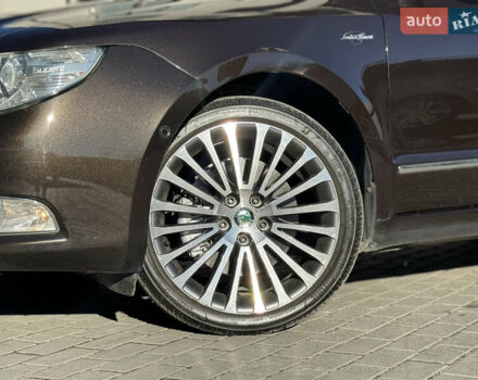 Коричневый Шкода Суперб, объемом двигателя 2 л и пробегом 240 тыс. км за 13200 $, фото 20 на Automoto.ua