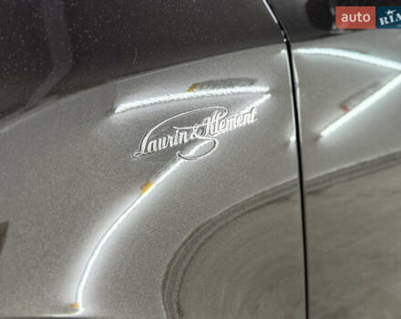 Коричневый Шкода Суперб, объемом двигателя 2 л и пробегом 240 тыс. км за 13200 $, фото 90 на Automoto.ua