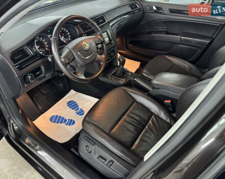 Коричневый Шкода Суперб, объемом двигателя 2 л и пробегом 240 тыс. км за 13200 $, фото 36 на Automoto.ua