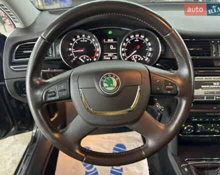 Коричневый Шкода Суперб, объемом двигателя 2 л и пробегом 240 тыс. км за 13200 $, фото 47 на Automoto.ua