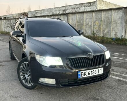 Коричневый Шкода Суперб, объемом двигателя 2 л и пробегом 306 тыс. км за 10500 $, фото 3 на Automoto.ua