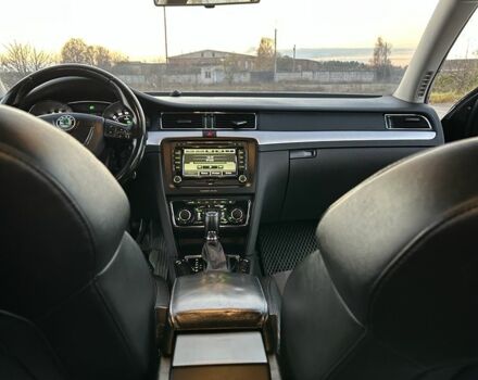 Коричневый Шкода Суперб, объемом двигателя 2 л и пробегом 306 тыс. км за 10500 $, фото 6 на Automoto.ua