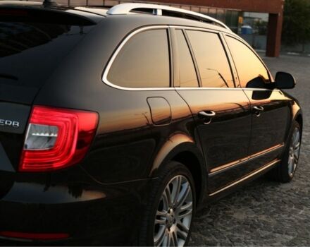 Коричневый Шкода Суперб, объемом двигателя 2 л и пробегом 270 тыс. км за 13500 $, фото 10 на Automoto.ua