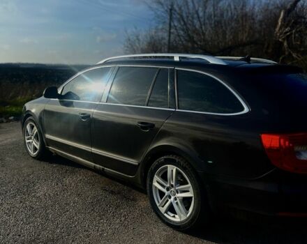 Коричневый Шкода Суперб, объемом двигателя 2 л и пробегом 236 тыс. км за 11500 $, фото 2 на Automoto.ua