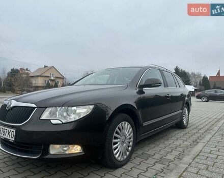 Коричневий Шкода Суперб, об'ємом двигуна 2 л та пробігом 305 тис. км за 12000 $, фото 14 на Automoto.ua