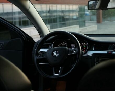 Коричневый Шкода Суперб, объемом двигателя 2 л и пробегом 270 тыс. км за 13500 $, фото 15 на Automoto.ua