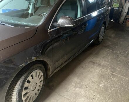 Коричневый Шкода Суперб, объемом двигателя 2 л и пробегом 175 тыс. км за 12700 $, фото 4 на Automoto.ua