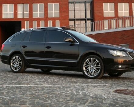 Коричневый Шкода Суперб, объемом двигателя 2 л и пробегом 270 тыс. км за 13500 $, фото 2 на Automoto.ua