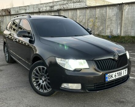 Коричневый Шкода Суперб, объемом двигателя 2 л и пробегом 306 тыс. км за 10500 $, фото 2 на Automoto.ua