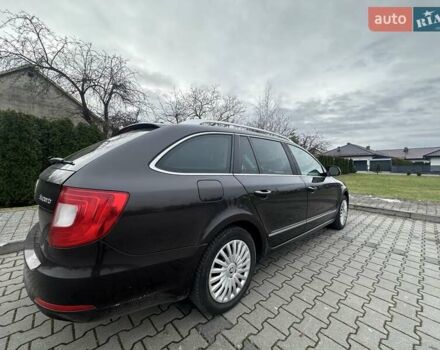 Коричневий Шкода Суперб, об'ємом двигуна 2 л та пробігом 305 тис. км за 12000 $, фото 10 на Automoto.ua