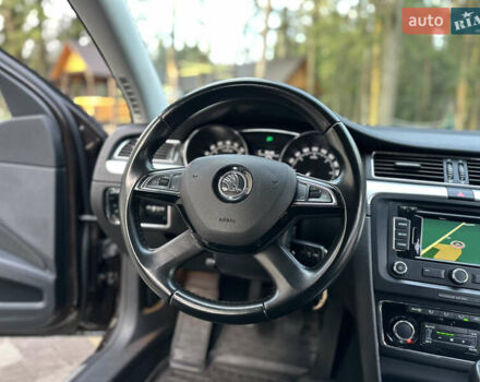 Коричневий Шкода Суперб, об'ємом двигуна 1.6 л та пробігом 258 тис. км за 10899 $, фото 131 на Automoto.ua