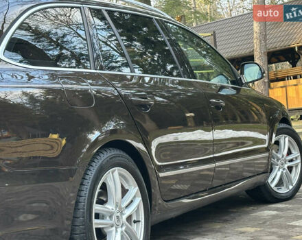 Коричневий Шкода Суперб, об'ємом двигуна 1.6 л та пробігом 258 тис. км за 10899 $, фото 78 на Automoto.ua