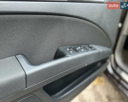 Коричневий Шкода Суперб, об'ємом двигуна 1.6 л та пробігом 258 тис. км за 10899 $, фото 104 на Automoto.ua