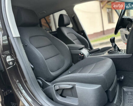 Коричневий Шкода Суперб, об'ємом двигуна 1.6 л та пробігом 258 тис. км за 10899 $, фото 123 на Automoto.ua