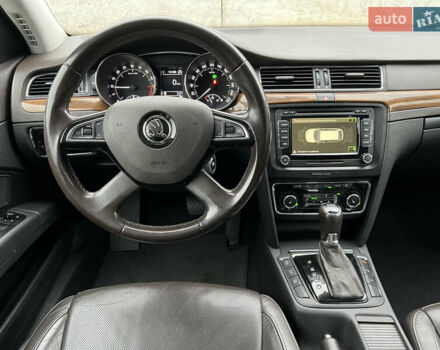 Коричневый Шкода Суперб, объемом двигателя 1.97 л и пробегом 123 тыс. км за 17499 $, фото 13 на Automoto.ua