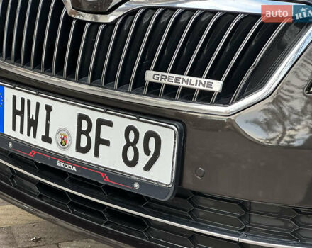Коричневий Шкода Суперб, об'ємом двигуна 1.6 л та пробігом 258 тис. км за 10899 $, фото 51 на Automoto.ua