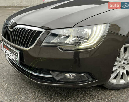 Коричневый Шкода Суперб, объемом двигателя 1.97 л и пробегом 123 тыс. км за 17499 $, фото 8 на Automoto.ua