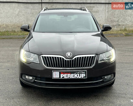 Коричневый Шкода Суперб, объемом двигателя 1.97 л и пробегом 123 тыс. км за 17499 $, фото 1 на Automoto.ua