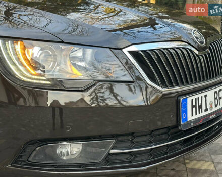 Коричневий Шкода Суперб, об'ємом двигуна 1.6 л та пробігом 258 тис. км за 10899 $, фото 24 на Automoto.ua