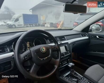 Коричневый Шкода Суперб, объемом двигателя 2 л и пробегом 204 тыс. км за 13499 $, фото 22 на Automoto.ua