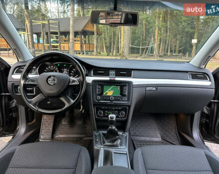 Коричневий Шкода Суперб, об'ємом двигуна 1.6 л та пробігом 258 тис. км за 10899 $, фото 130 на Automoto.ua