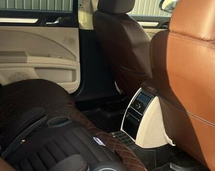 Коричневый Шкода Суперб, объемом двигателя 2 л и пробегом 275 тыс. км за 12000 $, фото 9 на Automoto.ua