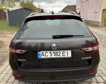 Коричневый Шкода Суперб, объемом двигателя 1.97 л и пробегом 259 тыс. км за 14500 $, фото 2 на Automoto.ua