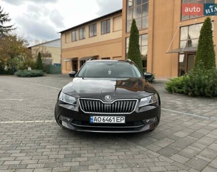 Коричневый Шкода Суперб, объемом двигателя 2 л и пробегом 326 тыс. км за 16200 $, фото 1 на Automoto.ua